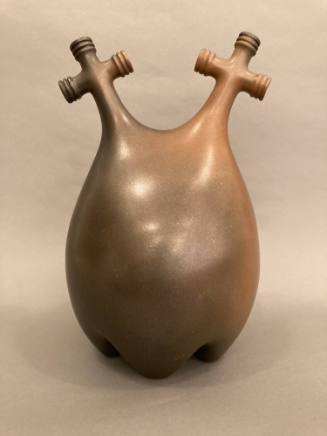 Jami Porter Lara, LDS-MHB-DCMR-1219E-01, 2019, pit-fired foraged clay, 14 × 9 × 8 in. Collectio…