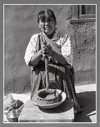 Lorencita Pino, Potter, Tesuque Pueblo