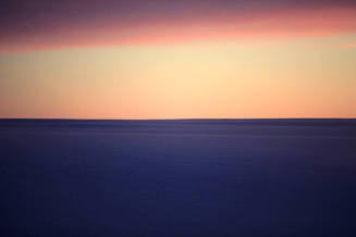 Untitled (05 February 2009, 00:19:00 GMT), Antarctica, Vol.3 (Ice Horizons)