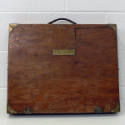 Closed paint box