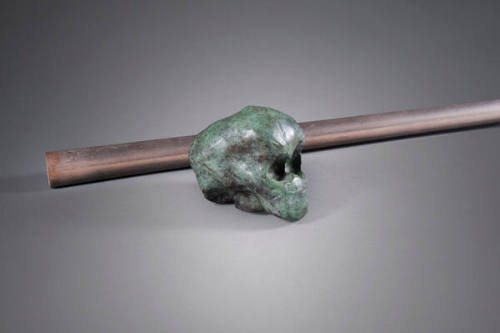 Skull and cane shaft