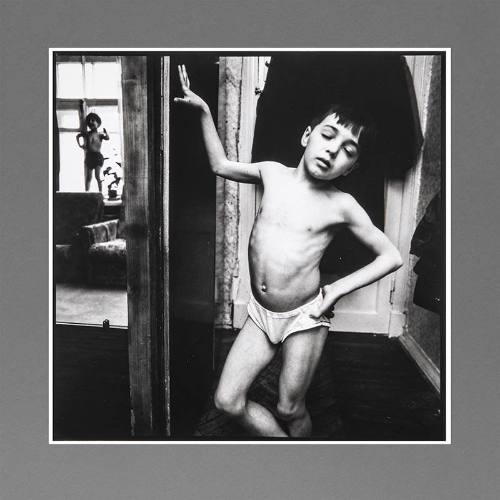 Stassek, Reflection in Mirror