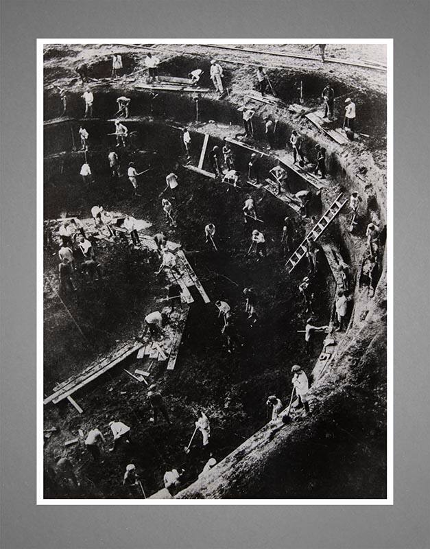 Construction of Magnitogorsk Steelworks, Ukraine, 1930