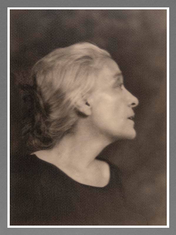 Portrait of Eleanora Duse