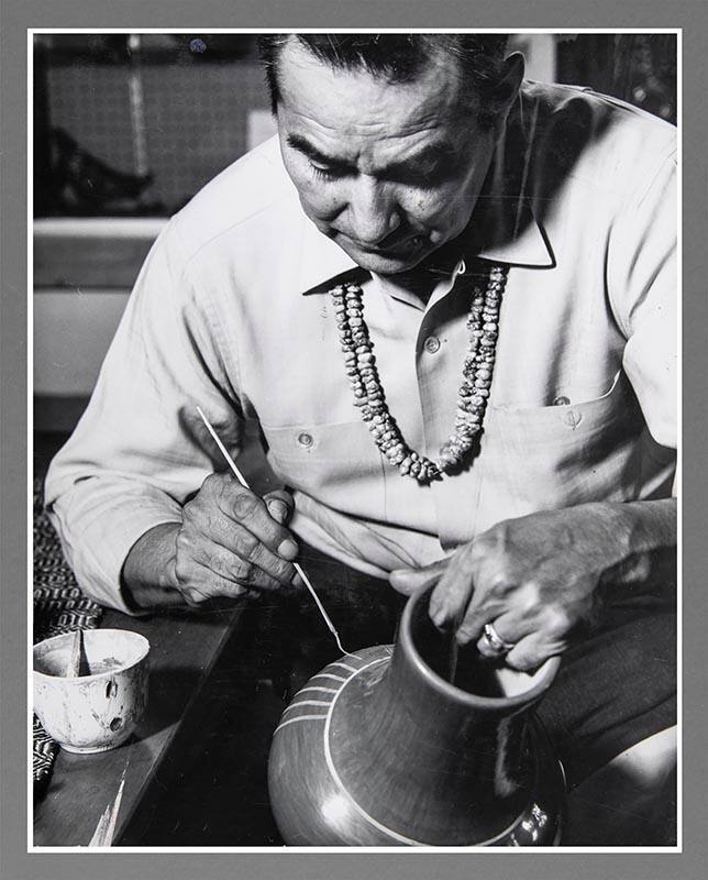 Popovi Da, Potter of San Ildefonso, Pueblo, N.M., Decorating Popovi Da, Potter of San Ildefonso, Pueblo, N.M., Decorating