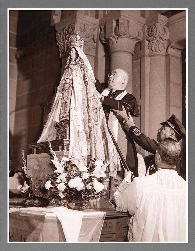 Untitled (La Conquistadora)