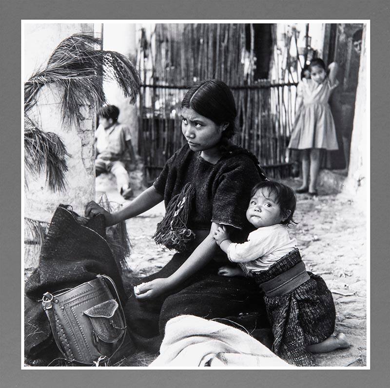 Chamula Mother and Child, Mitontic, Chiapas, Mexico