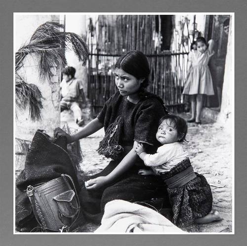 Chamula Mother and Child, Mitontic, Chiapas, Mexico