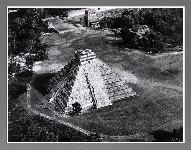 Castillo at Chichen Itza, Yucatan