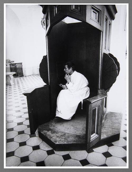 Confessional