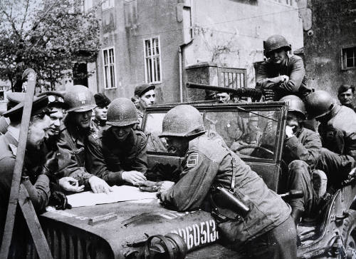 Soviet/American on Elba, Apr. 1945