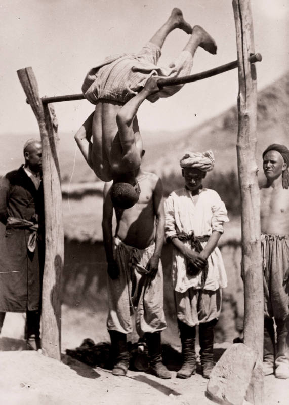 In Russia, 1927