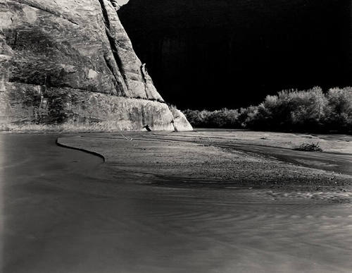 Canyon de Chelly, Arizona | Hexagram #7 – Shih/The Army  
