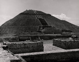 Pyramids of San Juan Teotihuacan Near Mexico City, D.F., Mexico
