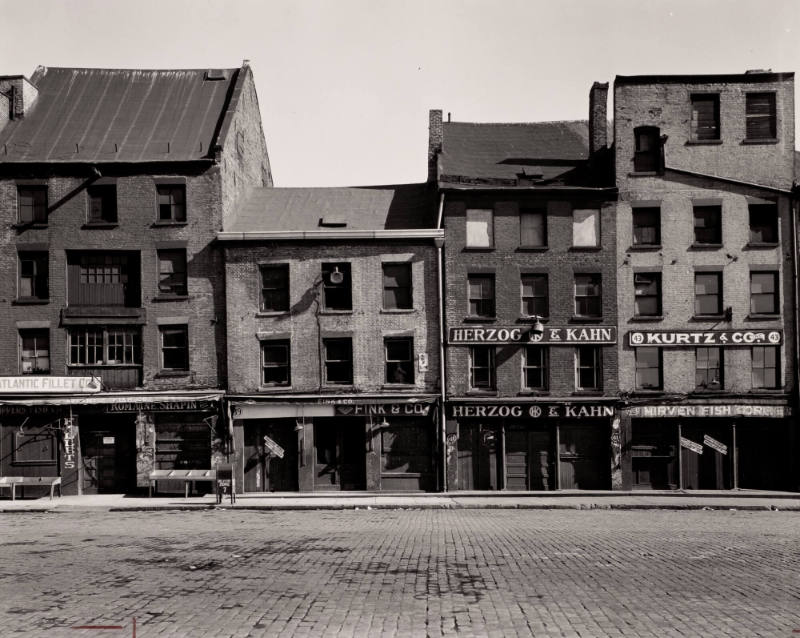 Peck's Slip, New York City
