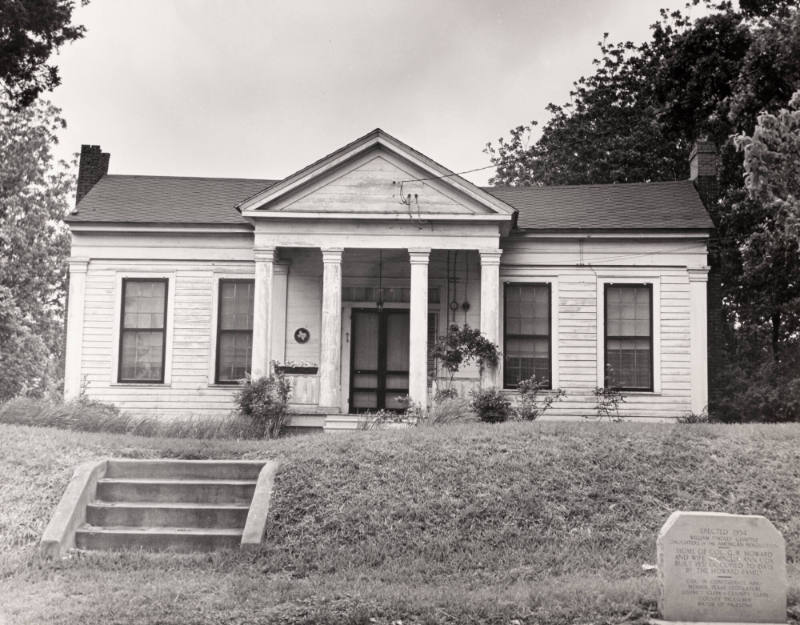 Colonel G. R. Howard House, Palestine, Texas