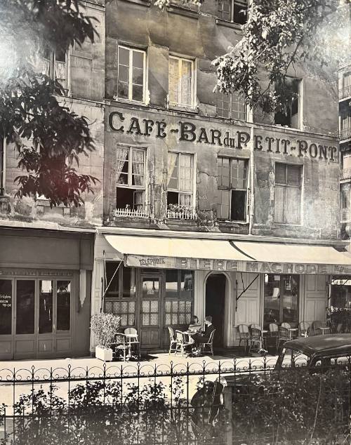Paris (street cafe)