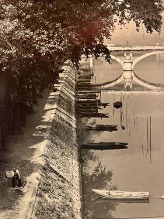 Artist on Quai Bourbon Ile Sant Louis- Paris