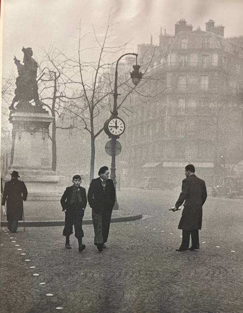 Paris- Foggy Morning