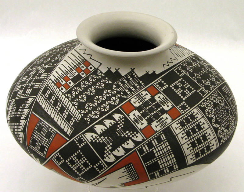 Untitled (Mata Ortiz)