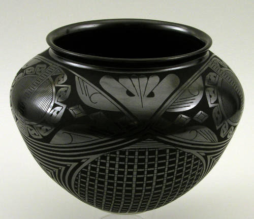 Untitled (Mata Ortiz)