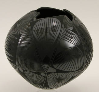 Untitled (Mata Ortiz)