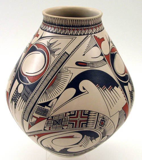 Untitled (Mata Ortiz)