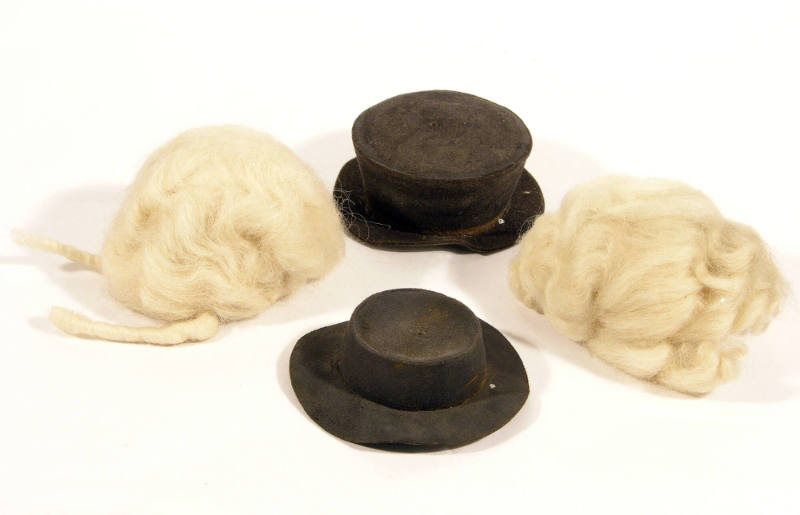Hats & Wigs