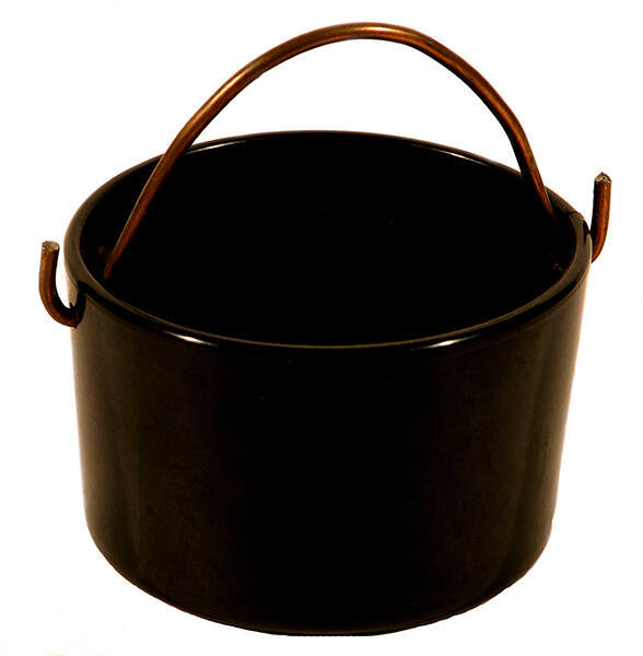 Black bucket